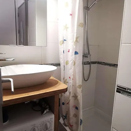 Апартаменти T2 Renove, Clim, Wi-fi, Piscine, Tennis, Parking Prive A 100m Roquille - Fr-1-607-20 *